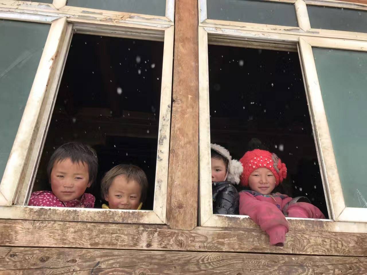 开云官方端页面登录入口-开云(中国)公益回顾丨家国同欢月同圆 温暖满载甘孜州(图9) 开云官方端页面登录入口-开云(中国)公益回顾丨家国同欢月同圆 温暖满载甘孜州(图9)